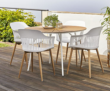 Runder Gartentisch in Weiß/Natur mit Gartenstühlen in Weiß