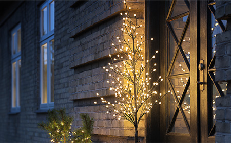 Der ultimative Ratgeber: Weihnachtsbeleuchtung für drinnen & draußen