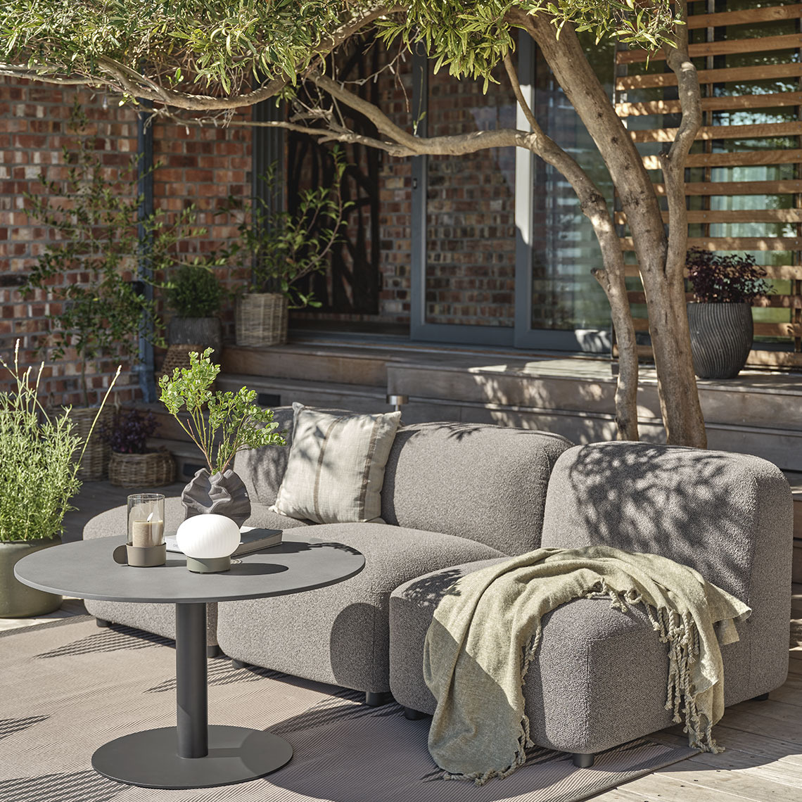 Lounge-Sofa aus schnell trocknendem Material